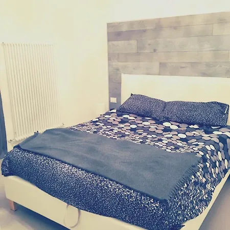 Via Poerio Stiloso Apartament *